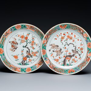 Two Chinese famille verte ‘magpie and prunus’ dishes, Kangxi — photo 1