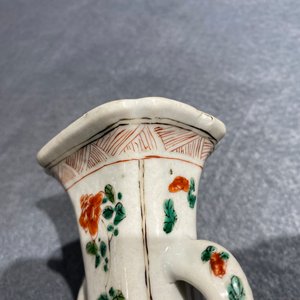 Two Chinese famille verte 'qilin' vases, Kangxi — 照片 12