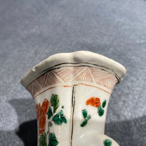 Two Chinese famille verte 'qilin' vases, Kangxi — 照片 8