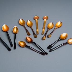Two Chinese Fuzhou or Foochow lacquer coffee services, Republic — 照片 2