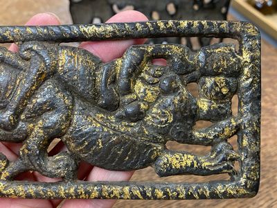 Two Chinese gilt bronze belt plaques, Xiongnu culture, Qin — 照片 6