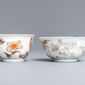 Two Chinese grisaille and gilt eggshell cups and saucers, Yongzheng — photo 7