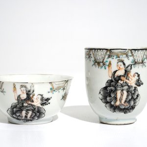 Two Chinese grisaille mythological subject "Venus and Cupid" cups and saucer, Qianlong — photo 4