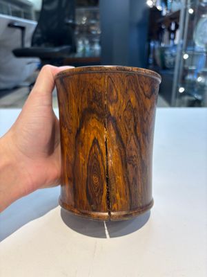 Two Chinese hardwooden brush pots, 20th C. — photo 4