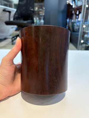 Two Chinese hardwooden brush pots, 20th C. — photo 10