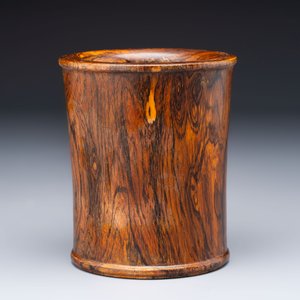 Two Chinese hardwooden brush pots, 20th C. — photo 9
