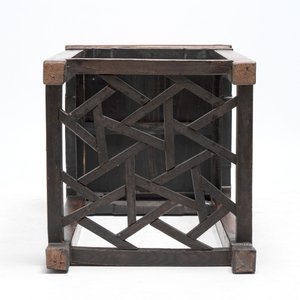 Two Chinese homgmu two-tier stands with marble top and a wooden square stand, 19/20th C. — 照片 13