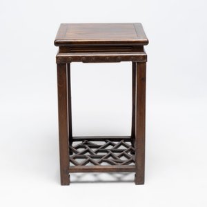 Two Chinese homgmu two-tier stands with marble top and a wooden square stand, 19/20th C. — 照片 15