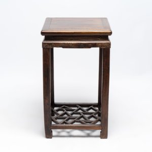 Two Chinese homgmu two-tier stands with marble top and a wooden square stand, 19/20th C. — 照片 17