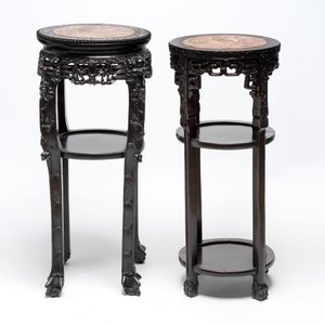 Two Chinese homgmu two-tier stands with marble top and a wooden square stand, 19/20th C. — 照片 3