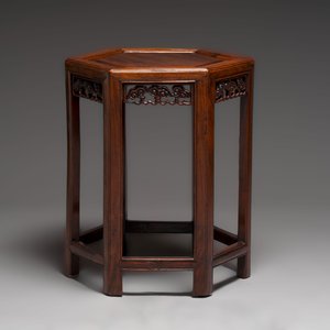 Two Chinese hongmu stands, 19th C. — photo 2