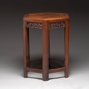 Two Chinese hongmu stands, 19th C. — photo 5