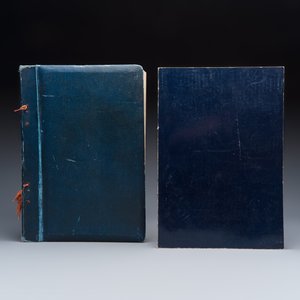 Two Chinese illustrated 'Jiu Du Wen Wu Lue 舊都文物略' books — foto 2