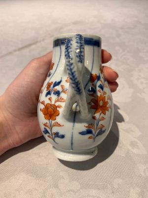 Two Chinese Imari-style jugs with covers, 18th C. — 照片 19