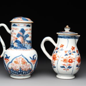 Two Chinese Imari-style jugs with covers, 18th C. — 照片 3