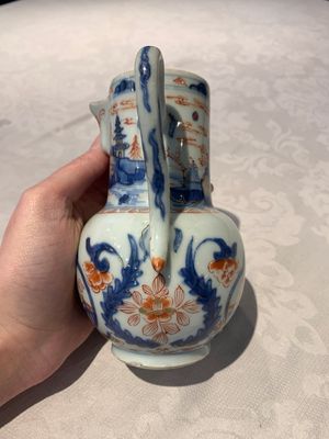 Two Chinese Imari-style jugs with covers, 18th C. — photo 5