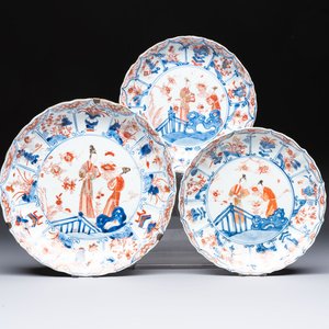 Two Chinese Imari-style plates and a dish with figural design, Kangxi — photo 1
