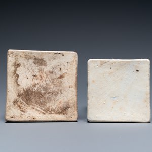 Two Chinese Imari-style square bottles with metal mounts, Kangxi — 照片 7