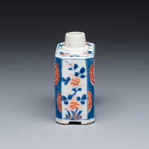 Two Chinese Imari-style teapots and a tea caddy — photo 11