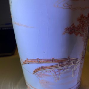 Two Chinese iron-red and gilt rouleau vases, Kangxi — photo 13
