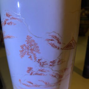 Two Chinese iron-red and gilt rouleau vases, Kangxi — photo 9