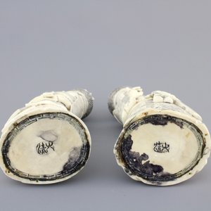 Two Chinese ivory carved figures of the emperor couple, ca. 1920 — photo 6