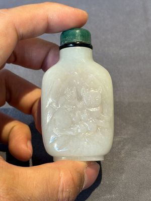 Two Chinese jade snuff bottles, 18/19th C. — foto 4