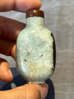 Two Chinese jade snuff bottles, 19th C. — foto 12