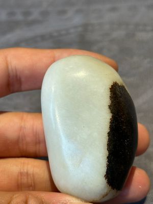 Two Chinese jade snuff bottles, 19th C. — foto 7