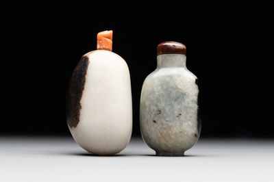 Two Chinese jade snuff bottles, 19th C.