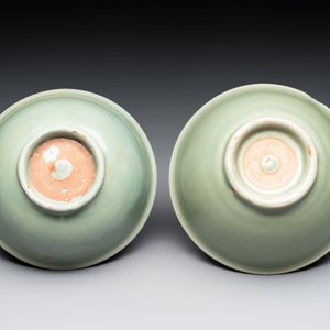Two Chinese Longquan celadon bowls, Ming — photo 5