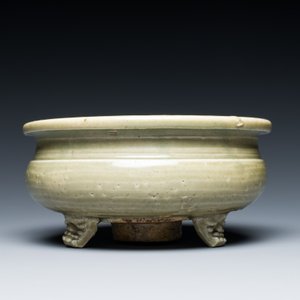 Two Chinese Longquan celadon tripod censers, Ming — foto 12