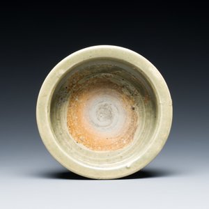 Two Chinese Longquan celadon tripod censers, Ming — photo 14