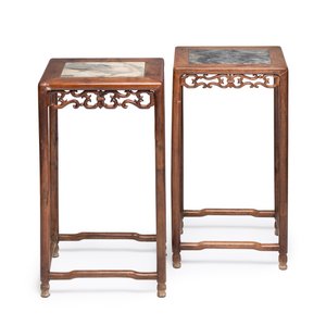 Two Chinese marble-topped hongmu stands, 19/20th C. — photo 2