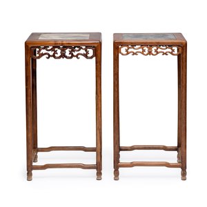 Two Chinese marble-topped hongmu stands, 19/20th C. — photo 5