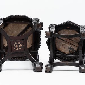 Two Chinese marble-topped hongmu stands, 19th C. — photo 10