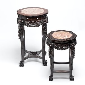 Two Chinese marble-topped hongmu stands, 19th C. — photo 1
