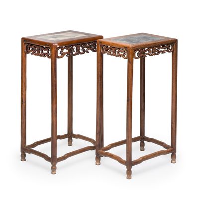 Two Chinese marble-topped hongmu stands, 19/20th C.