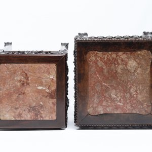 Two Chinese marble-topped hongmu two-tier square stands, 19/20th C. — photo 6