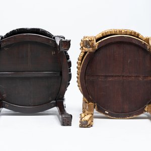 Two Chinese marble-topped hongmu two-tier stands, one with later gilding, 19/20th C. — 照片 10