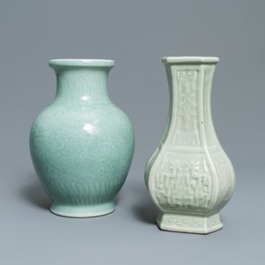 Two Chinese monochrome celadon vases, 19/20th C. — 照片 2