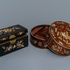 Two Chinese mother-of-pearl-inlaid wooden boxes for the Vietnamese market, 19th C. — photo 1