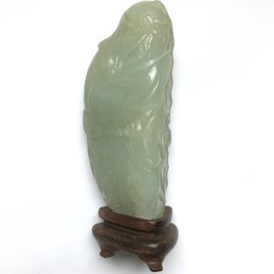 Two Chinese pale celadon jade carvings, Qing — 照片 42