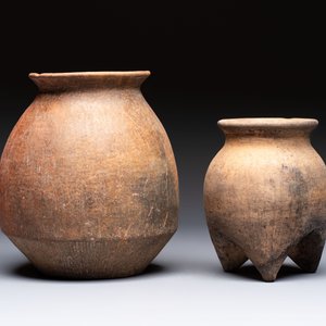 Two Chinese pottery storage or cooking vessels, Neolithic — photo 3