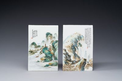 Two Chinese qianjiang cai plaques, signed Shi Qifeng 石奇峰 and Wang Xiliang 王錫良, dated 1944 — 照片 1