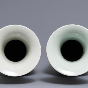 Two Chinese qianjiang cai vases with antiquities design, 19/20th C. — 照片 6