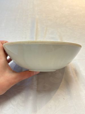 Two Chinese qingbai bowls and a plate, Song — foto 13