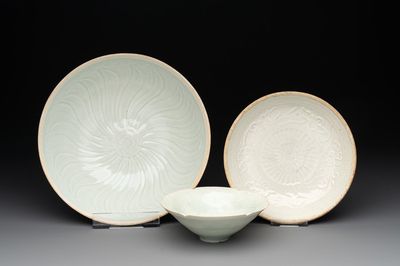 Two Chinese qingbai bowls and a plate, Song