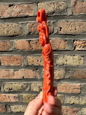 Two Chinese red coral figures of female deities, 19/20th C. — 照片 7