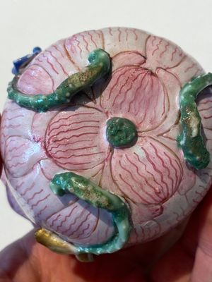 Two Chinese relief-decorated famille rose 'lotus' cups and saucers and two jugs, Yongzheng — photo 46